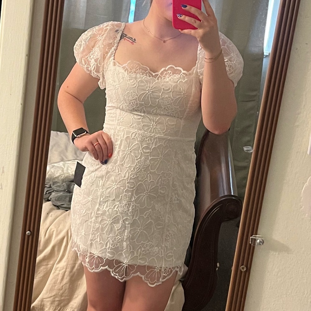 FLORAL MINI DRESS
